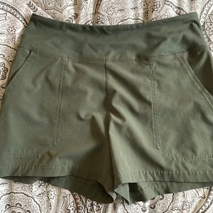 PATAGONIA SHORTS GREEN HIKE SHORTS